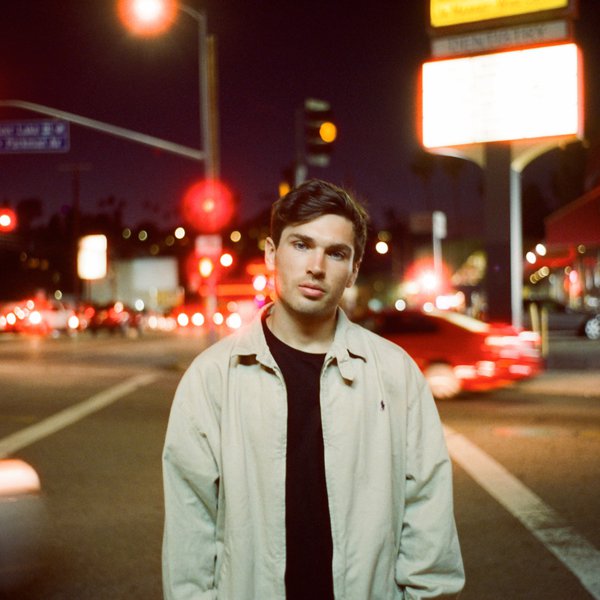 Kilter (3 track press pic / still)