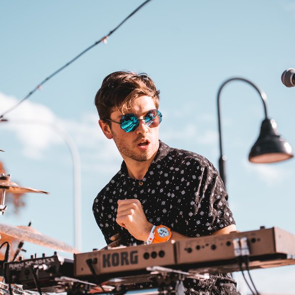 Kilter (TTD Tour annouce / still)