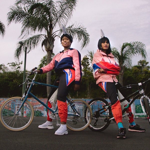 CLYPSO (Strange Behaviour / Video Image)